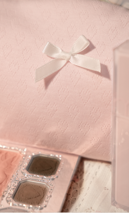 Makeup pouch